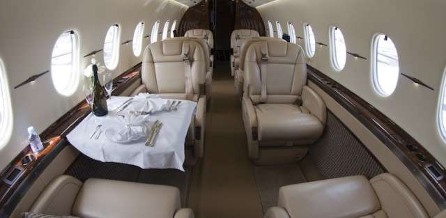 Hawker 4000 Interior